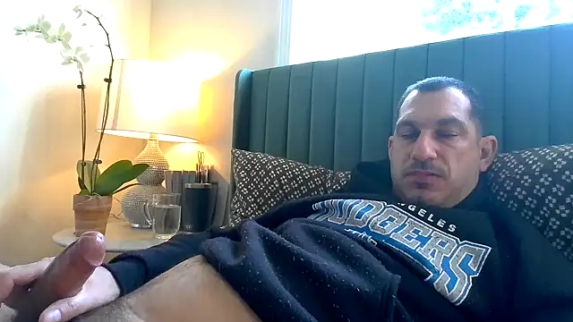 ckraiders84 online show from April 2026 03:42:02 PM