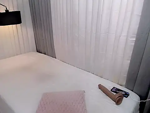 Snapshot of Xhugejerkingtrans chatting on April 2026 03:40:02 AM Xhugejerkingtrans online show from April 2026 03:40:02 AM