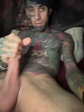 Dyskizly online show from November 2025 04:36:01 PM