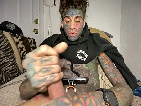 Dyskizly online show from December 2025 08:17:01 PM