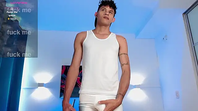 KamiSuarez online show from February 2026 06:36:01 PM