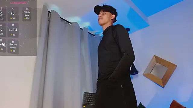 KamiSuarez online show from March 2026 07:52:02 PM