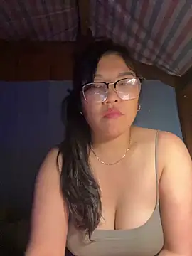Snapshot of heodat-sexx chatting on April 2026 02:25:02 PM heodat-sexx online show from April 2026 02:25:02 PM