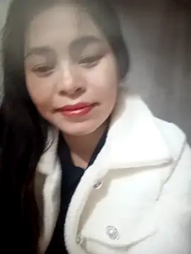 Bamboo-niee123 online show from November 2025 04:50:01 PM