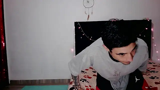 beautybeasstt online show from November 2025 12:20:02 AM