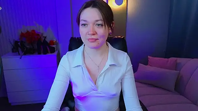 R I N A online show from February 2026 02:53:01 AM