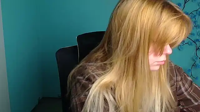 Snapshot of SusannaNight chatting on May 2026 05:25:01 AM SusannaNight online show from May 2026 05:25:01 AM