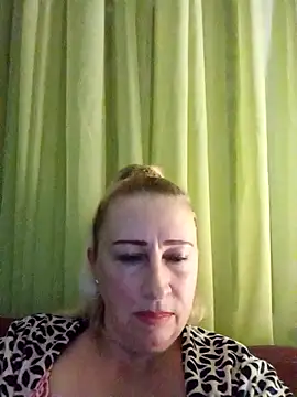 Esenia505 online show from November 2025 03:17:02 PM