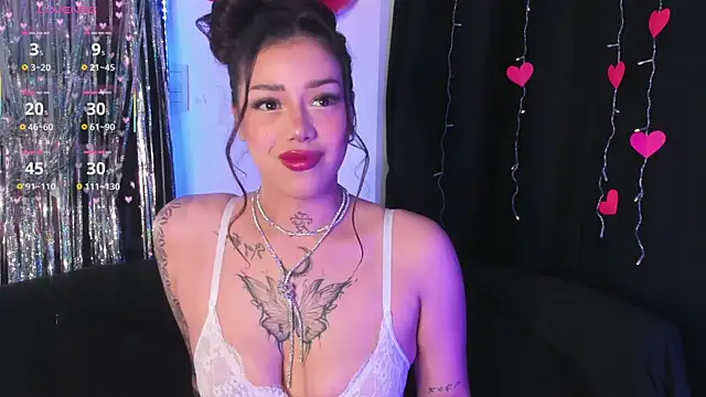 Snapshot of AshleyWinslow chatting on February 2026 12:56:02 PM AshleyWinslow online show from February 2026 12:56:02 PM