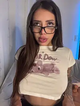 AshleyWinslow online show from March 2026 06:52:02 AM