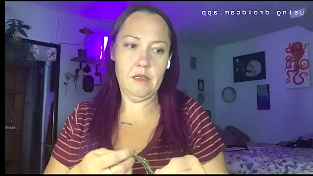 kristallic online show from March 2026 04:56:02 AM