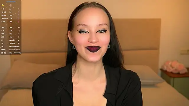 VetaManhardt online show from November 2025 08:29:02 PM