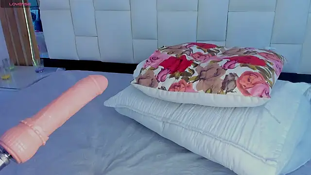 alana  ramos online show from March 2026 11:24:01 AM