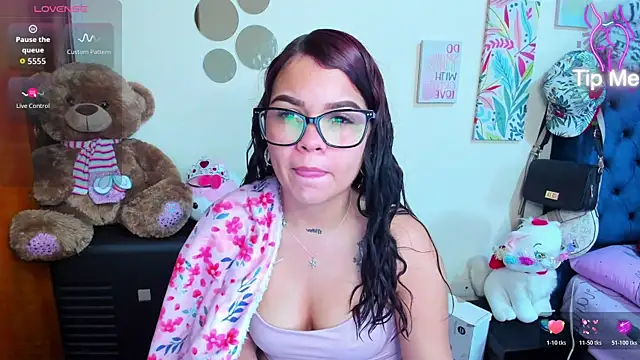 Emma boo online show from January 2026 01:49:01 PM