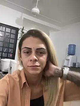 sabrinaneves online show from December 2025 08:14:02 PM