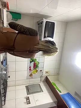 sabrinaneves online show from March 2026 10:57:01 PM