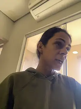 sabrinaneves online show from June 2026 03:47:01 PM