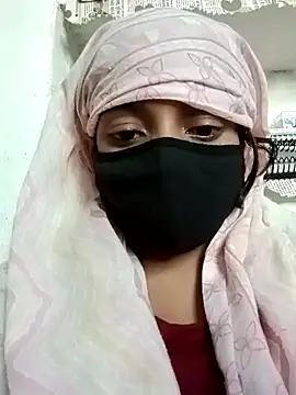 Quenn-Jiya752 online show from November 2025 09:43:01 AM