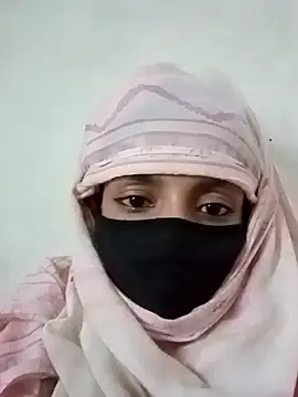 Quenn-Jiya752 online show from November 2025 09:52:02 AM