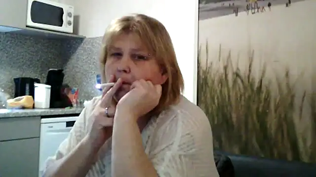 Sylviastar46 online show from March 2026 06:03:02 AM