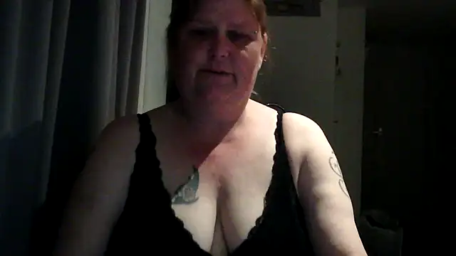 Snapshot of Sylviastar46 chatting on May 2026 08:24:02 PM Sylviastar46 online show from May 2026 08:24:02 PM