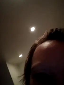 Snapshot of Karebearz1 chatting on November 2025 09:09:01 AM Karebearz1 online show from November 2025 09:09:01 AM