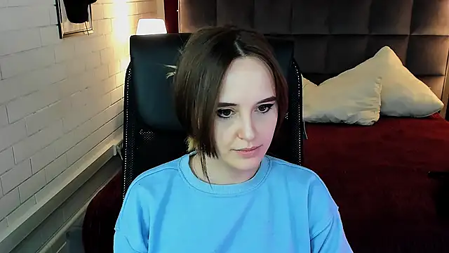 IreneBailey online show from November 2025 09:22:01 AM