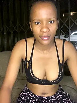 Maahlerh123 online show from October 2025 08:54:02 PM