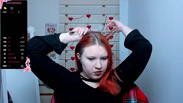 Snapshot of FoxPlayXX chatting on February 2026 09:10:02 PM FoxPlayXX online show from February 2026 09:10:02 PM