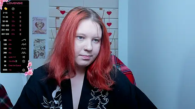 Snapshot of FoxPlayXX chatting on February 2026 08:07:01 PM FoxPlayXX online show from February 2026 08:07:01 PM