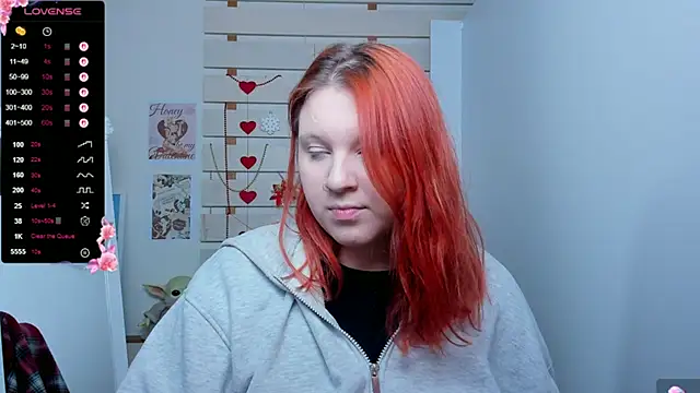 Snapshot of FoxPlayXX chatting on February 2026 08:19:02 PM FoxPlayXX online show from February 2026 08:19:02 PM