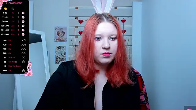 Snapshot of FoxPlayXX chatting on March 2026 09:53:02 PM FoxPlayXX online show from March 2026 09:53:02 PM