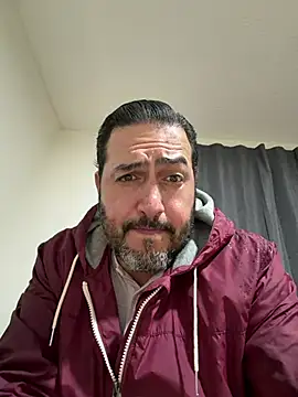 ezrah23 online show from February 2026 10:06:02 PM