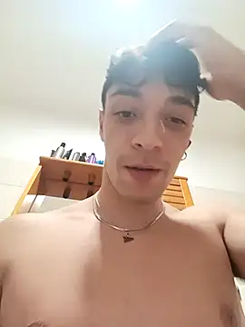 Snapshot of Pistacchio01 chatting on October 2025 01:23:02 PM Pistacchio01 online show from October 2025 01:23:02 PM