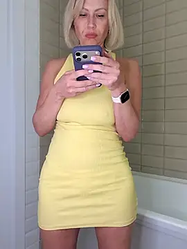 Elle Milfa online show from June 2026 08:25:02 PM