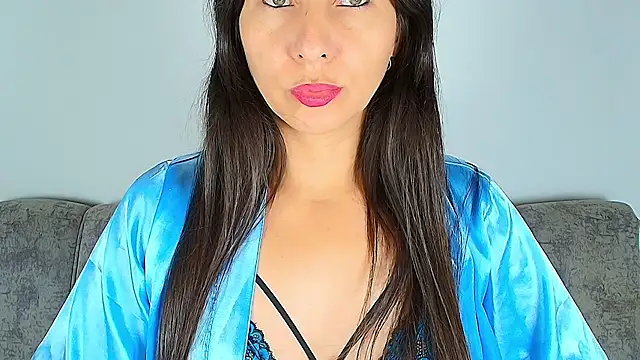 Snapshot of alana_pink95 chatting on November 2025 10:41:02 AM alana pink95 online show from November 2025 10:41:02 AM