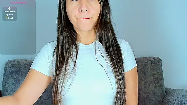 Snapshot of alana_pink95 chatting on December 2025 12:33:02 PM alana pink95 online show from December 2025 12:33:02 PM