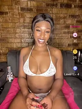 Snapshot of SP1CY_MOMMY chatting on June 2026 06:13:02 PM SP1CY MOMMY online show from June 2026 06:13:02 PM