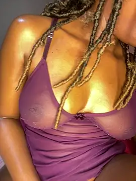 SP1CY MOMMY online show from July 2026 07:49:01 PM