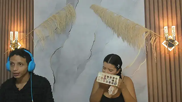 Snapshot of DamianandEva chatting on May 2026 01:19:01 PM DamianandEva online show from May 2026 01:19:01 PM