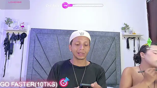 Snapshot of DamianandEva chatting on May 2026 01:08:02 PM DamianandEva online show from May 2026 01:08:02 PM