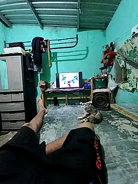 Snapshot of AntoniGM25 chatting on October 2025 01:06:02 AM AntoniGM25 online show from October 2025 01:06:02 AM