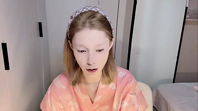 yuyu-33 online show from February 2026 03:32:02 AM