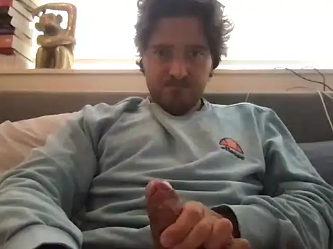 dutchpieter95 online show from October 2025 11:33:02 AM