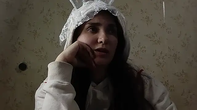 VoulezVous Angel online show from April 2026 06:02:01 PM