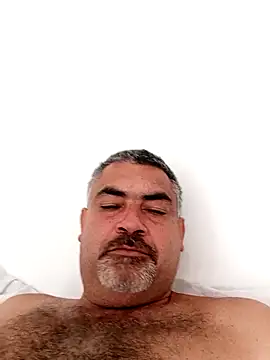 Ricardotarado online show from November 2025 11:53:01 AM