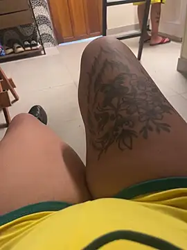 Snapshot of gatitaamelosa chatting on February 2026 05:49:02 PM gatitaamelosa online show from February 2026 05:49:02 PM