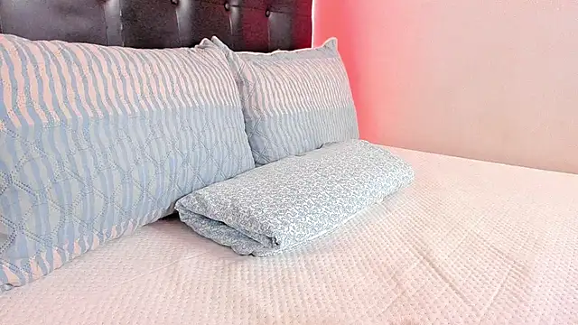 Joseph palaciios online show from November 2025 10:03:02 PM