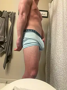 fitwhitecock online show from January 2026 09:08:01 PM