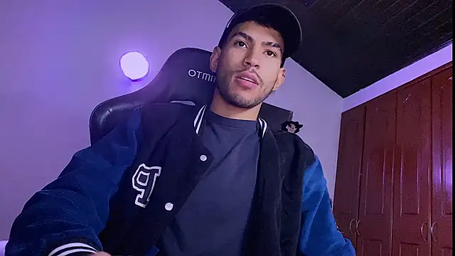 3v1l online show from January 2026 09:50:02 PM